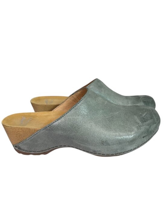Dansko Talulah Leather Minimalist Clog in Denim Blue, Size 38, $145 US Size 7 - Picture 3 of 10